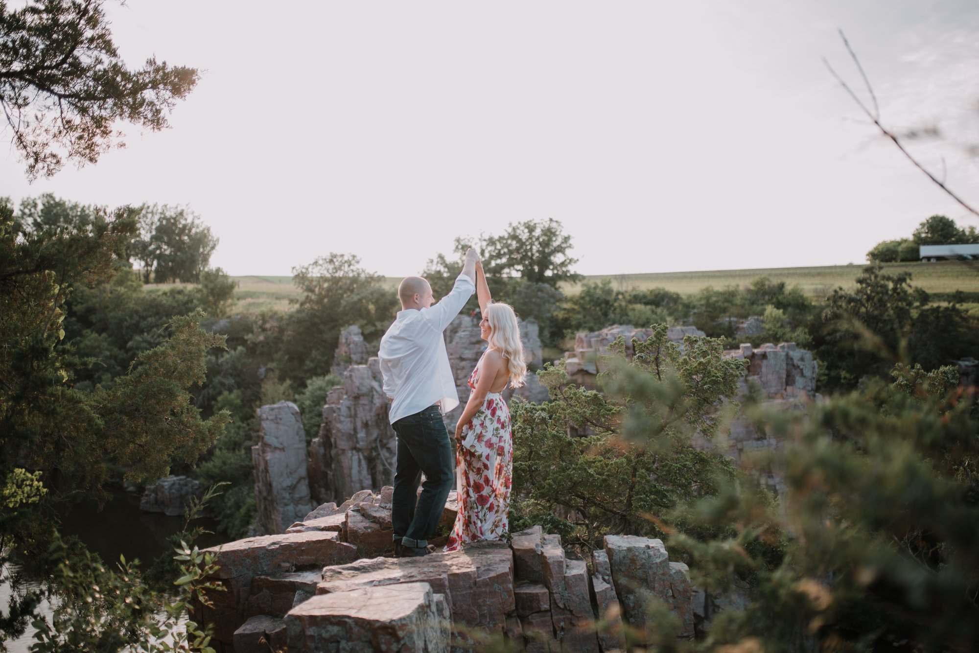 Five Reasons to Take Engagement Photos | Fly Away Photography